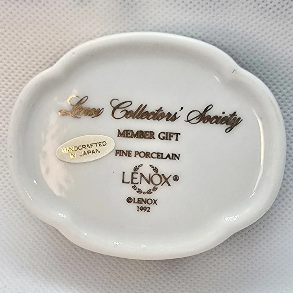 Vintage Lenox Trinket Box Collector's Society Member Gift Lilacs & Ribbon 1992